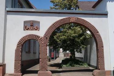 Dampfnudeltor in Freckenfeld