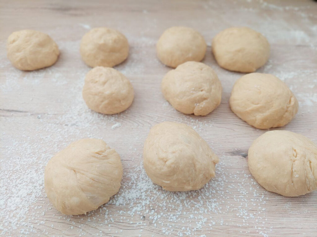 Shaped Dampfnudeln, waiting to proof a second time