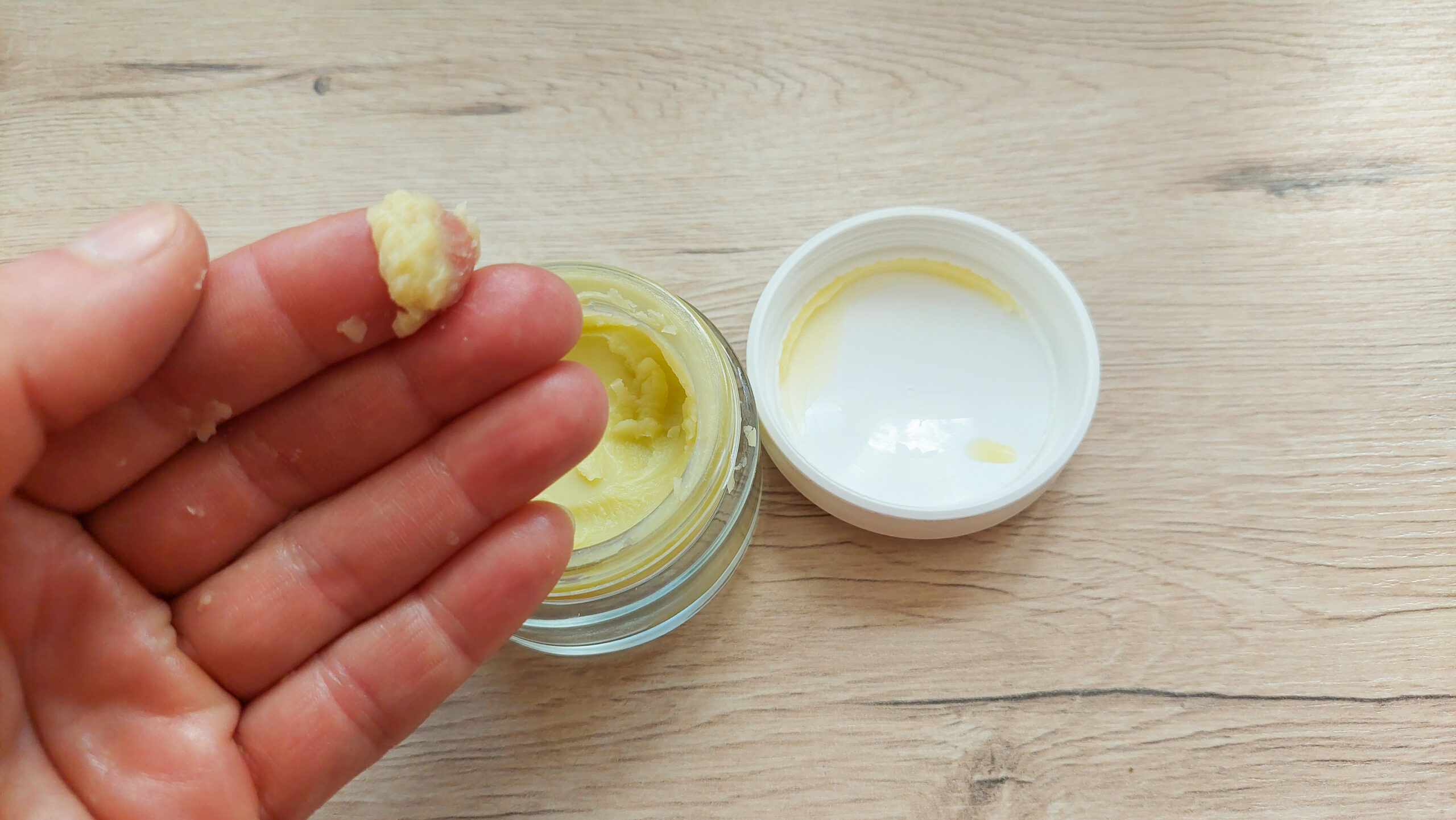 Homemade healing salve for dry gardener hands